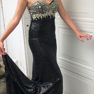 Sequined prom dress, size 6!